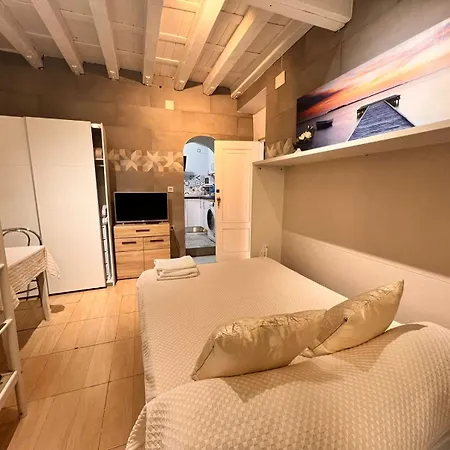 Somos Private * Sevilla