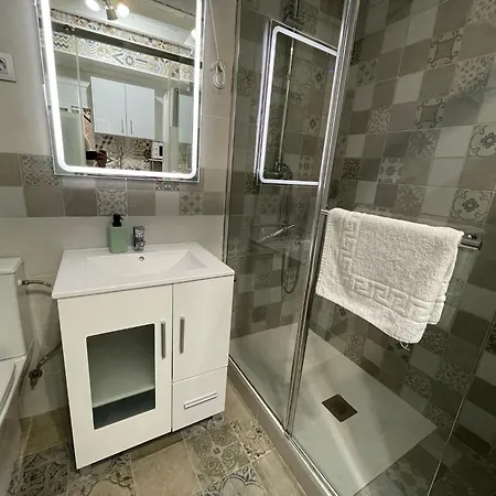 Somos Private Apartment