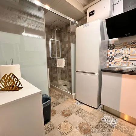 Somos Private Apartment